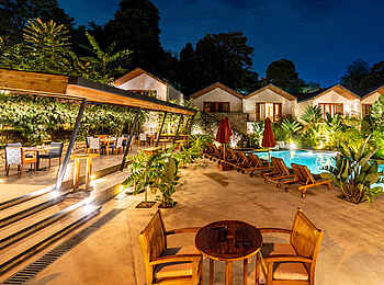 Heaven Boutique Hotel: Die Terrasse am Abend Heaven Boutique Hotel: Die Terrasse am Abend