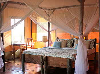 Kasenyi Safari Camp: Gästechaletinterieur