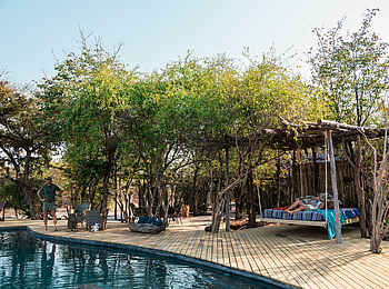 Changa Safari Camp: Lounge am Pool Changa Safari Camp: Lounge am Pool