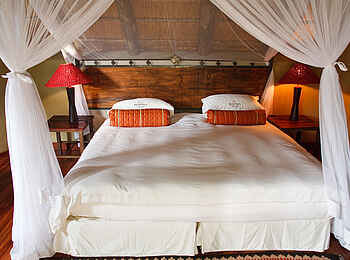 Deception Valley Lodge: Doppelbett