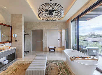 Gran Melia Arusha: Badezimmer der Presidential Suite