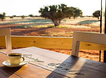 Kalahari Anib Lodge: Genuss unter freiem Himmel