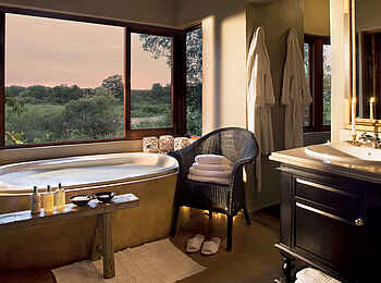 Lion Sands Tinga Lodge: En-Suite Badezimmer