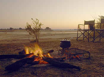 Tafika Camp: Gästechalet unter Bäumen
