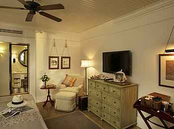 The Royal Livingstone: Luxury King Room The Royal Livingstone: Luxury King Room