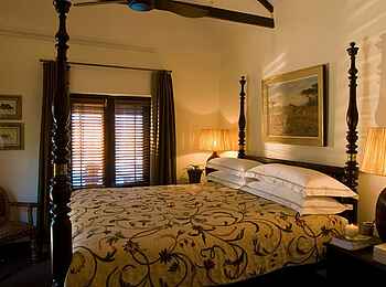 Bushmans Kloof Wilderness Lodge: Koro Lodge Bett Bushmans Kloof Wilderness Lodge: Koro Lodge Bett