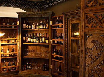 Mara Expedition Camp: Blick in die Bar