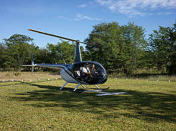 Mukwa River Lodge: Helicopter
