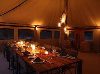Sango Safari Camp: Dinner