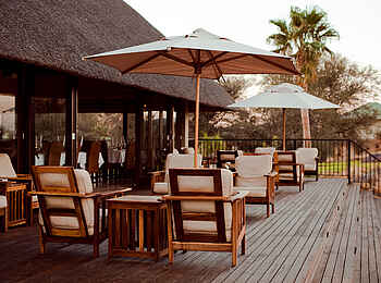 Erindi Old Traders Lodge: Auf dem Deck