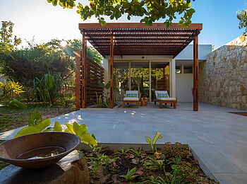 Bahia Mar Boutique Hotel: Garden Suite - Terrasse Bahia Mar Boutique Hotel: Garden Suite - Terrasse