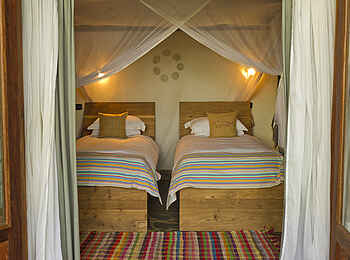Kanyemba Lodge: Blick in ein Gästezimmer Kanyemba Lodge: Blick in ein Gästezimmer