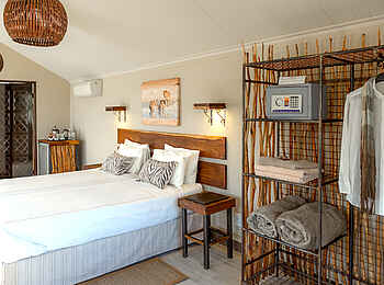 Taleni Etosha Village: Ein frisch hergerichtetes Chalet Taleni Etosha Village: Ein frisch hergerichtetes Chalet