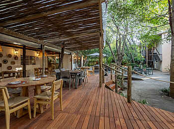 Maun Waterfront Guesthouse: Die Terrasse Maun Waterfront Guesthouse: Die Terrasse