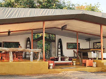 Potato Bush Camp: Hauptgebäude mit Speisebereich Potato Bush Camp: Hauptgebäude mit Speisebereich