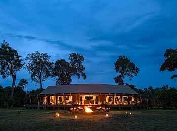 Paradise Plains Camp: Boma und Gemeinschaftszelt