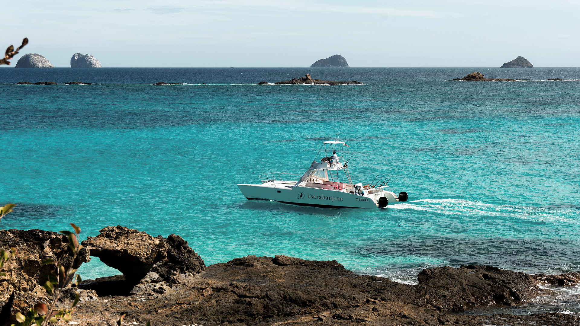 Constance Tsarabanjina: Die Küste entlang