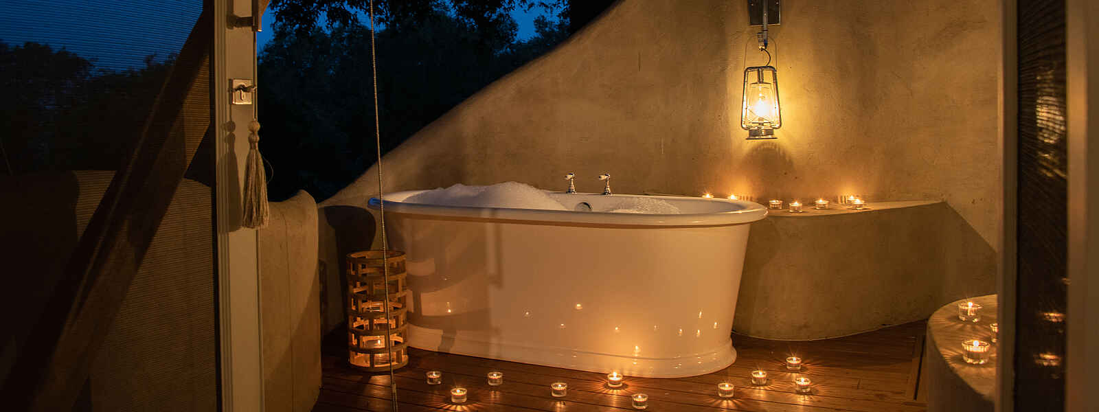 Mpala Jena Camp: Badewanne Mpala Jena Camp: Badewanne