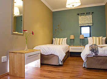 Namib Guesthouse: Zweibettzimmer der Familiensuite Namib Guesthouse: Zweibettzimmer der Familiensuite