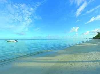 Trou Aux Biches Beachcomber Golf Resort & Spa: Am Strand Trou Aux Biches Beachcomber Golf Resort & Spa: Am Strand
