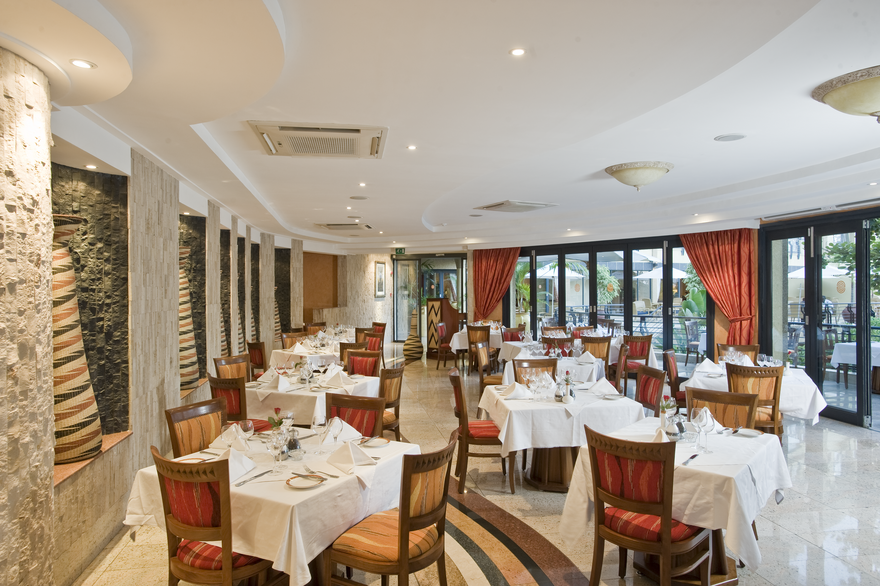 Kigali Serena Hotel: Das Restaurant Kigali Serena Hotel: Das Restaurant