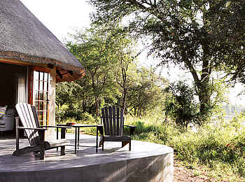 Motswari Game Lodge: Außenbereich der Lodge