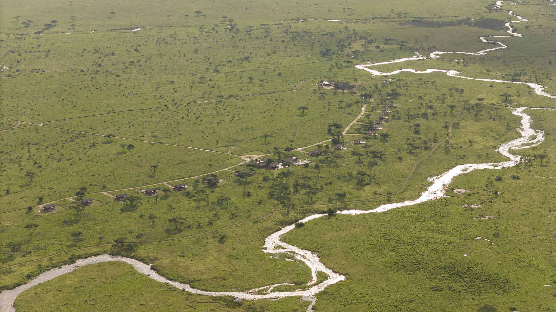 Serengeti Sametu Camp: Aus der Vogelperspektive