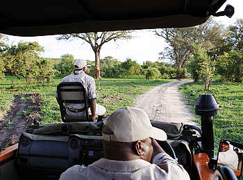 Matetsi Victoria Falls: Guides halten Ausschau Matetsi Victoria Falls: Guides halten Ausschau