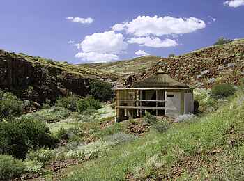 Damaraland Camp: Gästebungalow