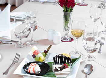 House of Waine: Dessert House of Waine: Dessert