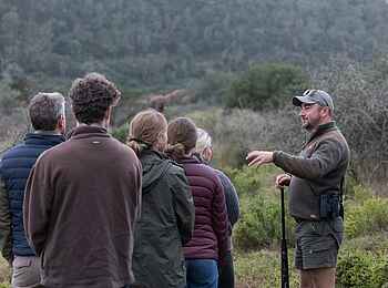 Kariega Main Lodge: Walking Safari Kariega Main Lodge: Walking Safari