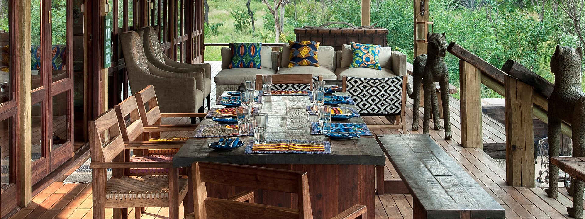 Khayelitshe House: Der Essbereich auf der Terrasse