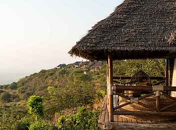Lake Manyara Kilimamoja Lodge: Gästeunterkunft mit Veranda