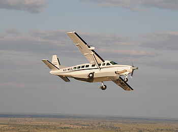 Macatoo Camp: Flugzeug