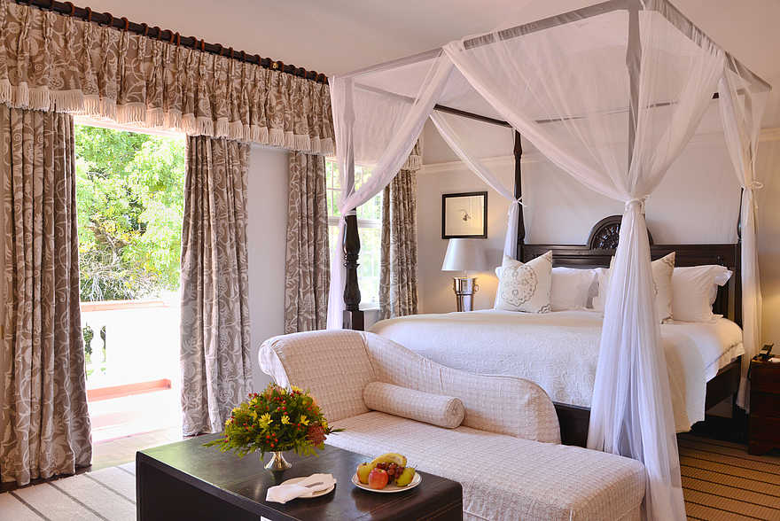 Victoria Falls Hotel: Gästesuite mit Gartenzugang Victoria Falls Hotel: Gästesuite mit Gartenzugang