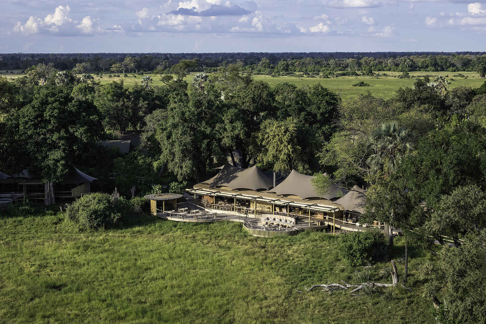 Mombo Camp: Das Camp aus der Luftansicht Mombo Camp: Das Camp aus der Luftansicht