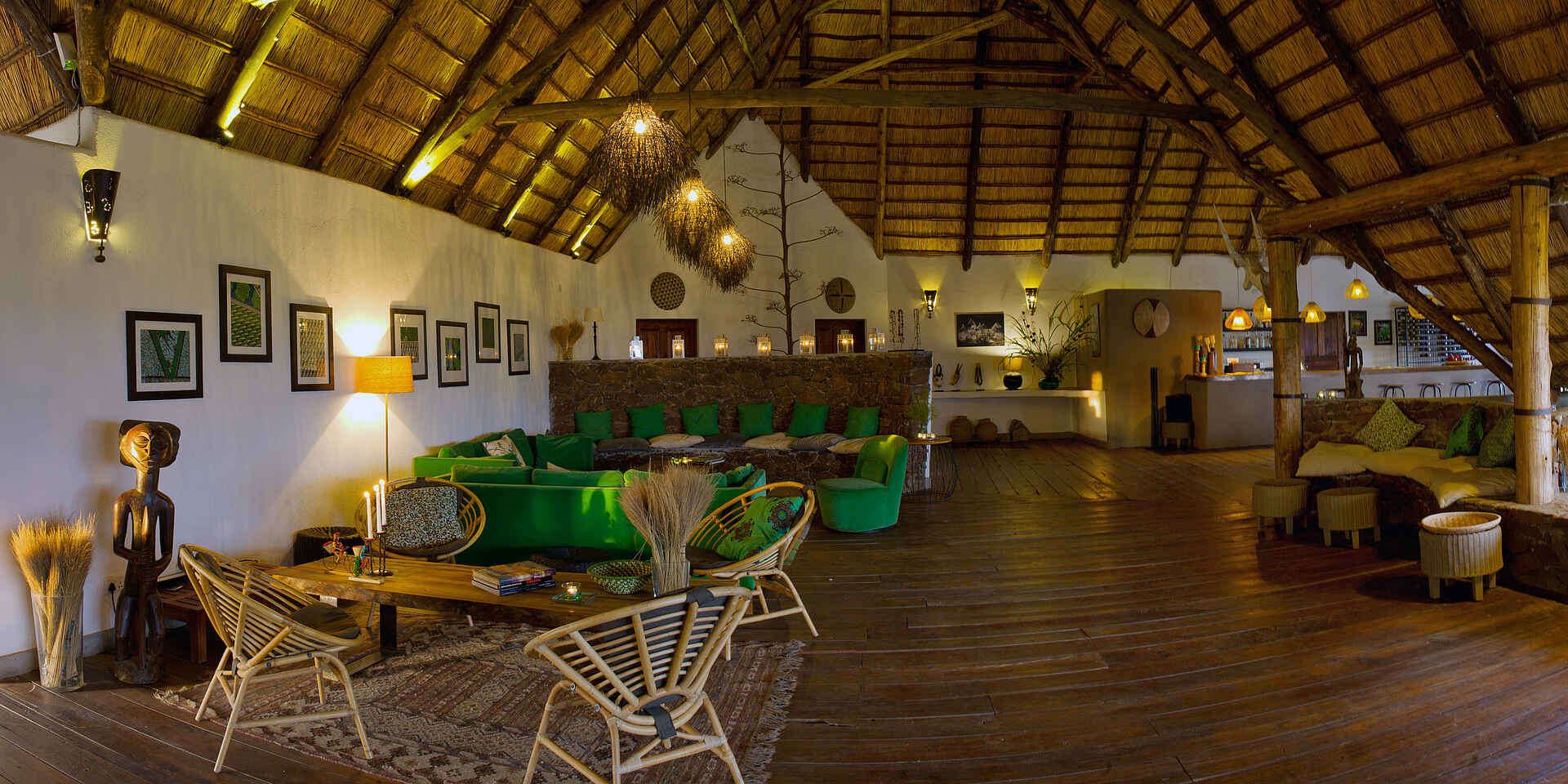 Grumeti Hills Camp, Serengeti, Tanganyika Expeditions, Bar, Hauptgebäude, Lounge, Afrikarma, Afrikarma Safaris, Afrikarma Safaris - Wildnis. Hautnah., Afrikarma.de