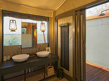 Karangoma Camp: Badezimmer Karangoma Camp: Badezimmer