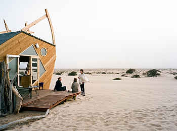 Shipwreck Lodge: Außendeck der Zimmer Shipwreck Lodge: Außendeck der Zimmer