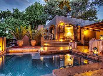 Chobe Game Lodge: Honeymoon Suite Pool