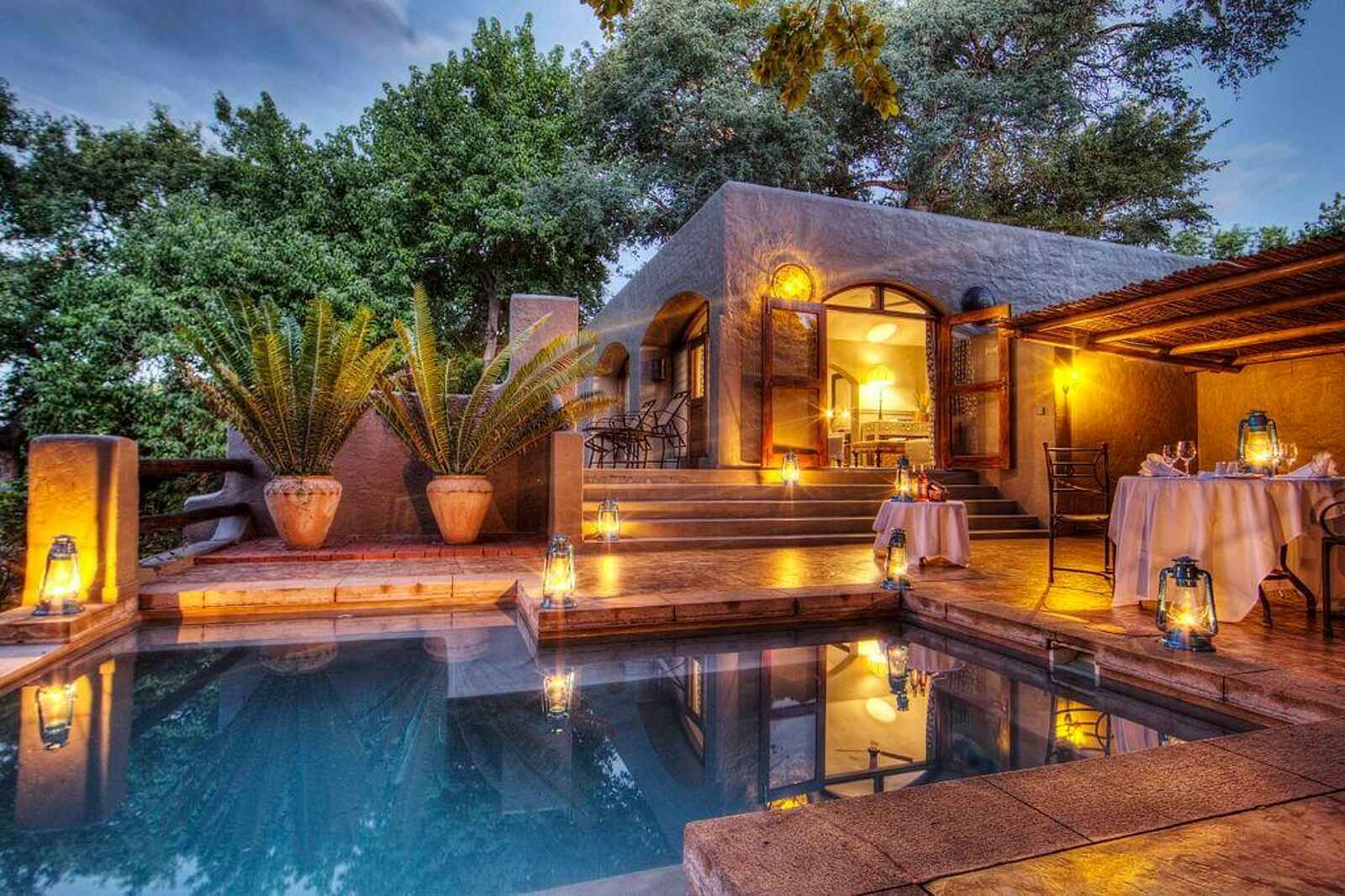 Chobe Game Lodge: Honeymoon Suite Pool Chobe Game Lodge: Honeymoon Suite Pool