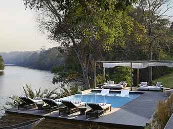 Lolelunga Private Reserve Lodge: Am Pool