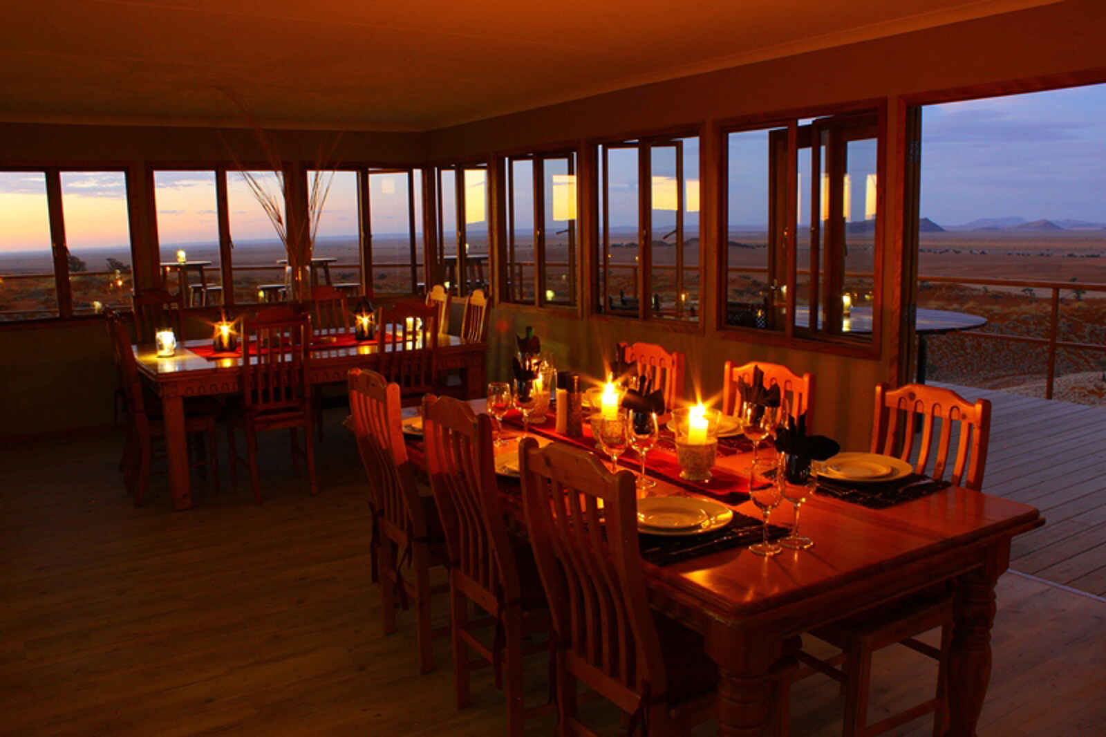 Namib Dune Star Camp: Speisebereich Namib Dune Star Camp: Speisebereich