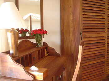 Onsea House: Schreibtisch