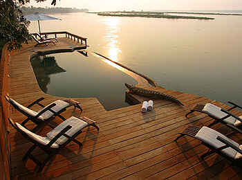 Royal Zambezi Lodge: Swimming Pool