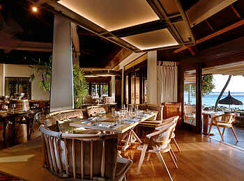 Shanti Maurice Resort & Spa: Das Stars Restaurant
