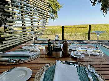 Sitatunga Private Island Suite: Auf der Terrasse Sitatunga Private Island Suite: Auf der Terrasse