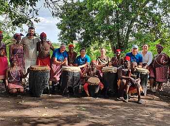Soroi Lions Bluff Lodge: Besuch einer Massai Gemeinschaft