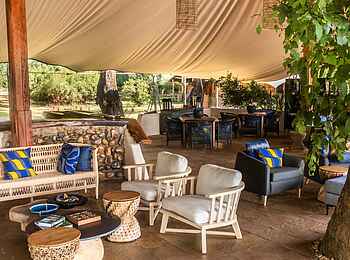 Time + Tide Chongwe Camp: Zentralbereich