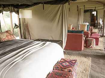 Legendary Nyasi Tented Camp: Hauptschlafzimmer des Familienzelts